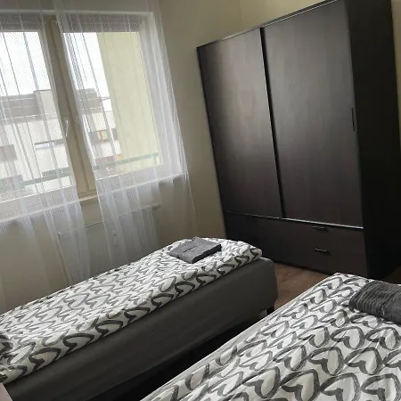 Mokotow אכסניה ורשה